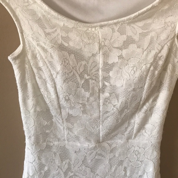 Dress - Picture 3 of 4